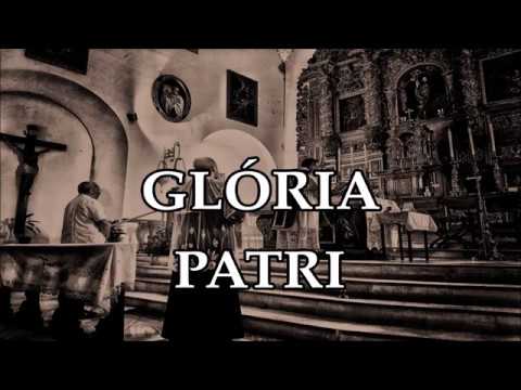 Descubre el significado del rezo Gloria Patri